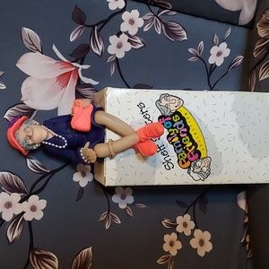 NIB Shelf Sitter Classy Lady in Purple